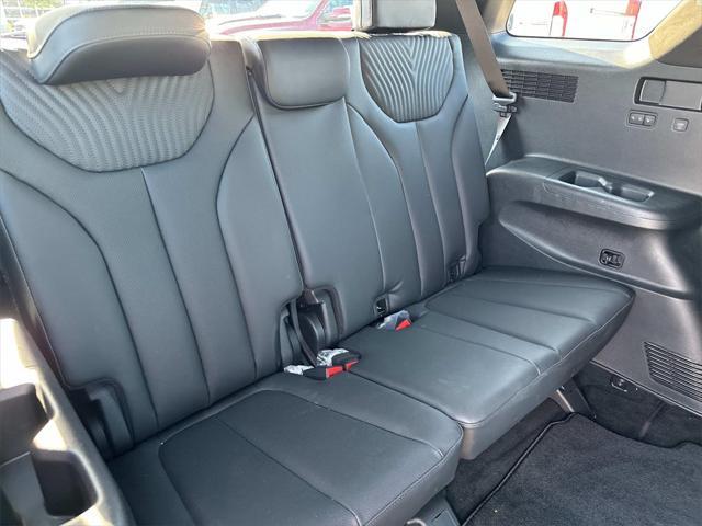 used 2023 Hyundai Palisade car, priced at $39,000