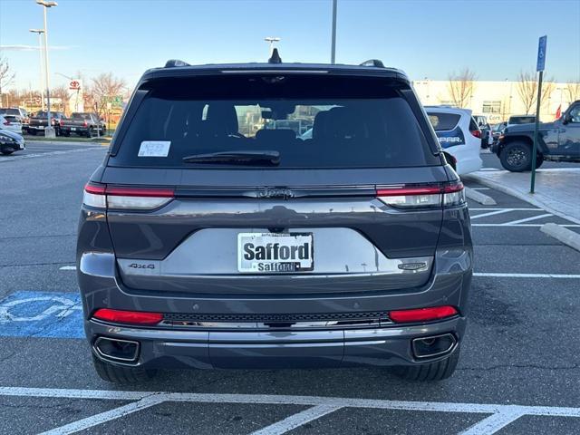 new 2025 Jeep Grand Cherokee car, priced at $64,676