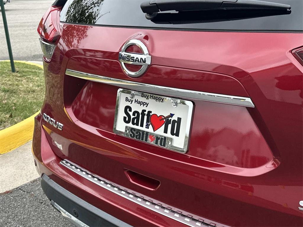 used 2020 Nissan Rogue car, priced at $19,800