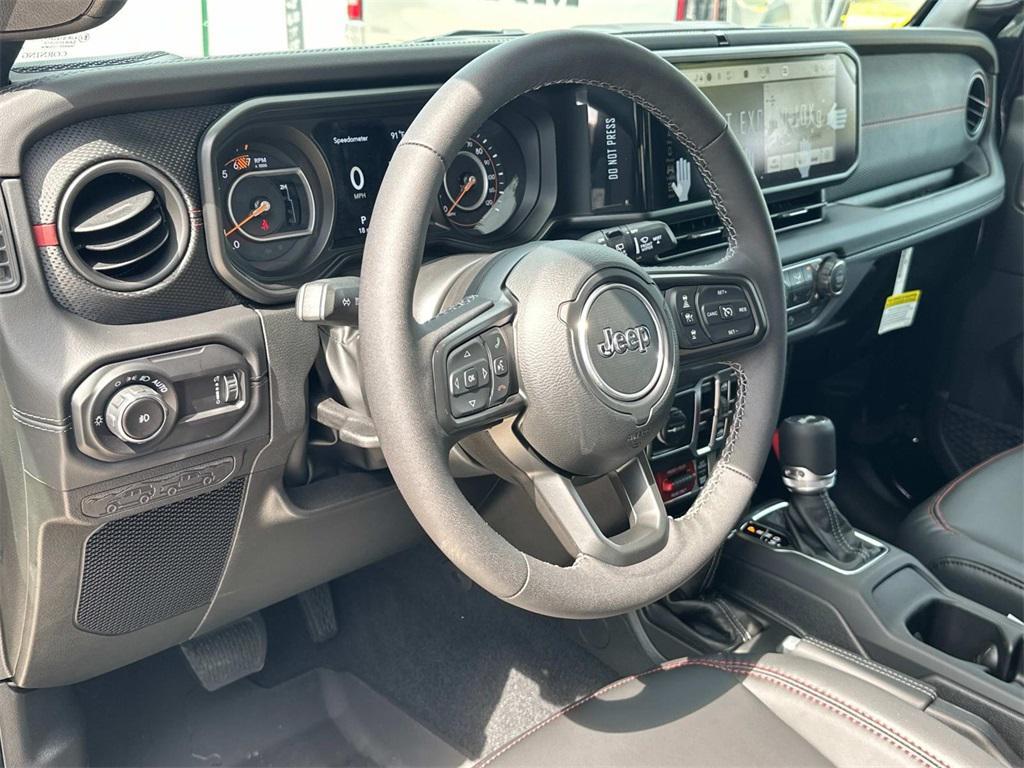 new 2025 Jeep Wrangler car, priced at $55,805