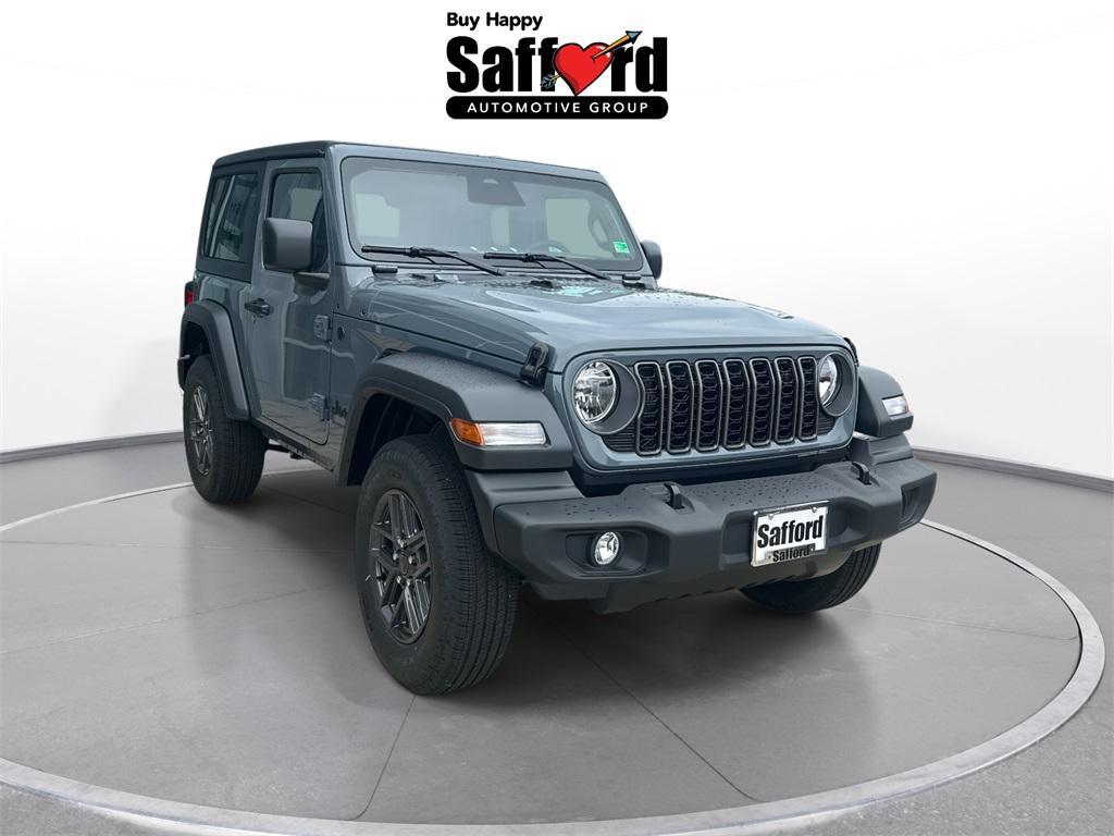 new 2025 Jeep Wrangler car, priced at $34,005