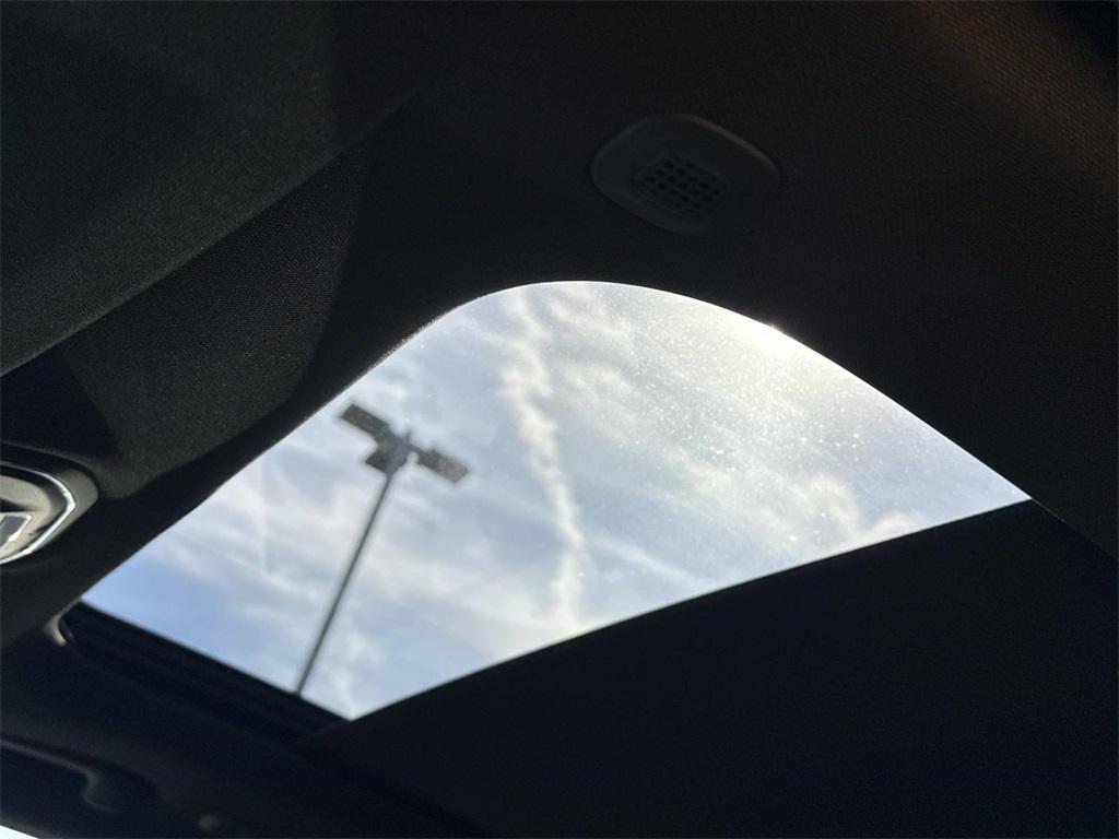 new 2025 Jeep Grand Cherokee car, priced at $43,655