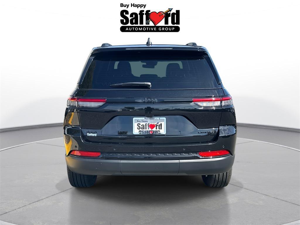 new 2025 Jeep Grand Cherokee car, priced at $43,655