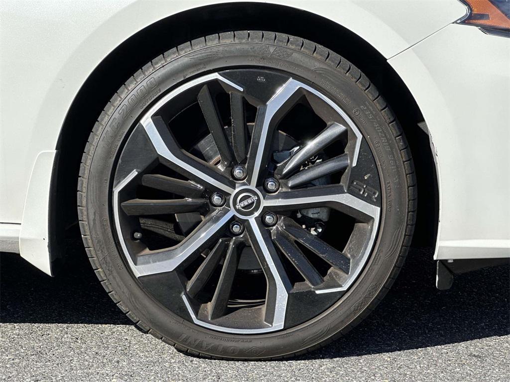 used 2023 Nissan Altima car, priced at $21,464