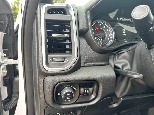 new 2025 Ram 1500 car, priced at $48,224