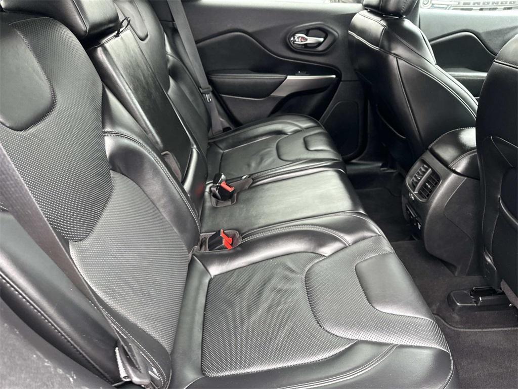 used 2019 Jeep Cherokee car, priced at $13,800