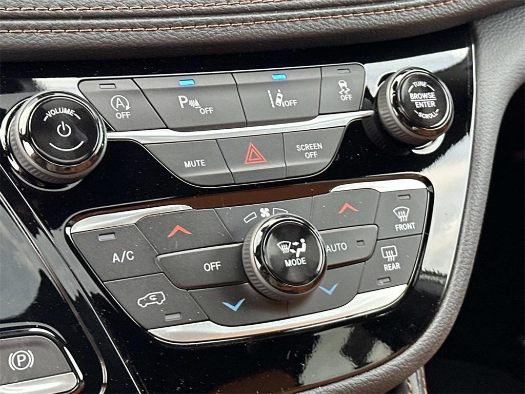 new 2026 Chrysler Pacifica car, priced at $45,971