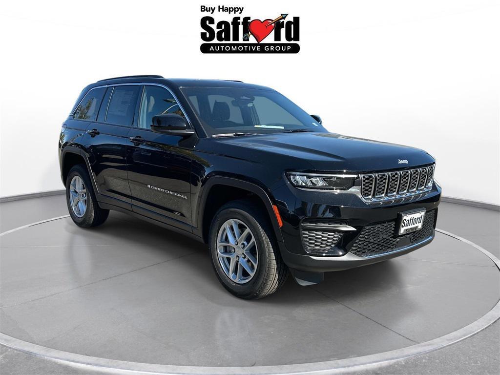 new 2025 Jeep Grand Cherokee car, priced at $38,177