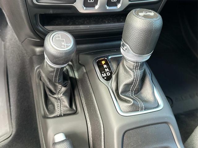 new 2025 Jeep Wrangler car, priced at $34,178