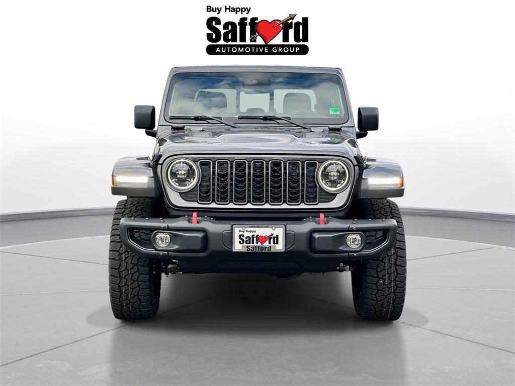 new 2025 Jeep Gladiator car, priced at $51,405