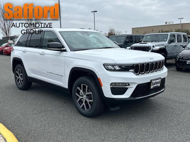 new 2025 Jeep Grand Cherokee car, priced at $47,301