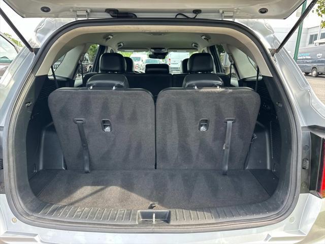 used 2022 Kia Sorento car, priced at $23,500
