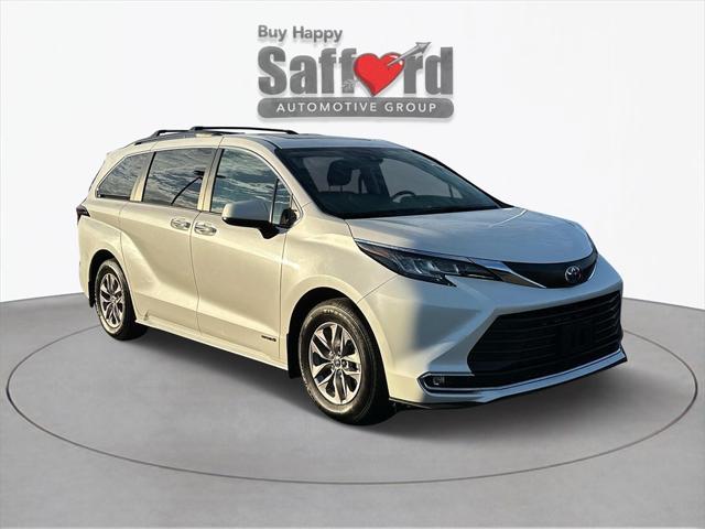 used 2021 Toyota Sienna car, priced at $38,200