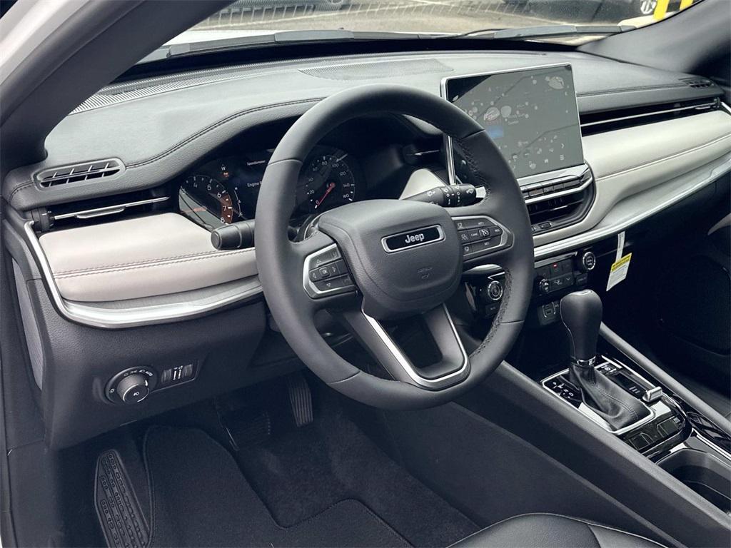 new 2026 Jeep Compass car, priced at $30,005