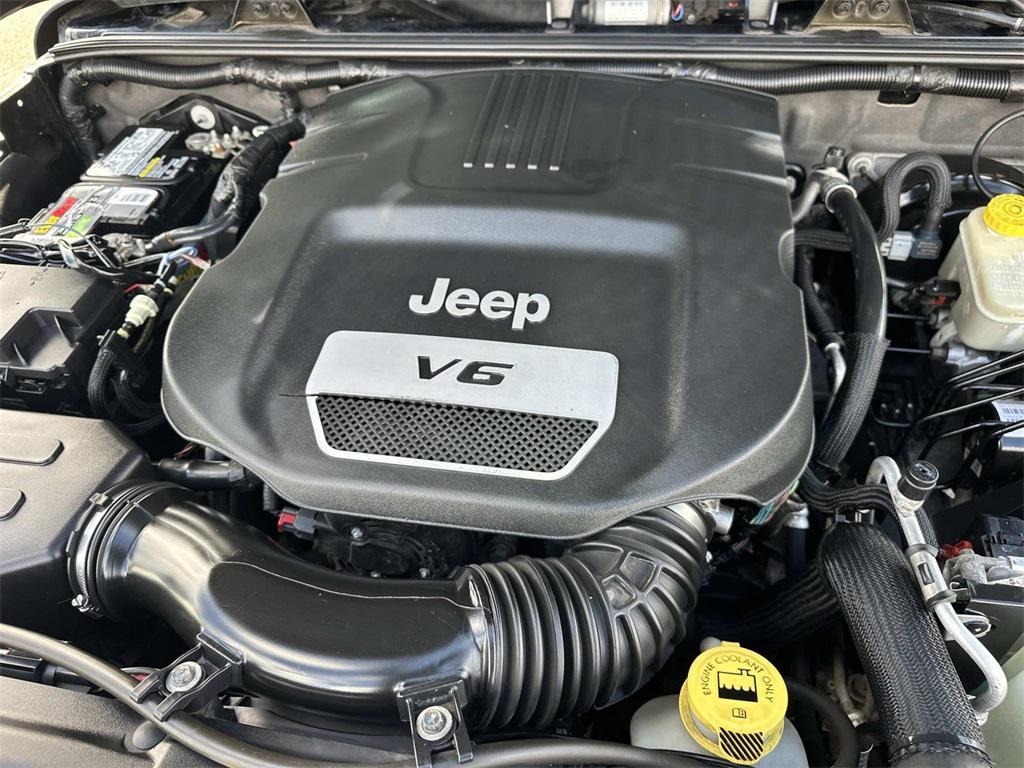 used 2014 Jeep Wrangler Unlimited car, priced at $12,656