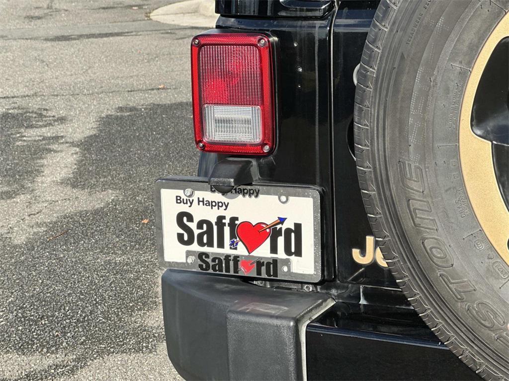 used 2014 Jeep Wrangler Unlimited car, priced at $12,656