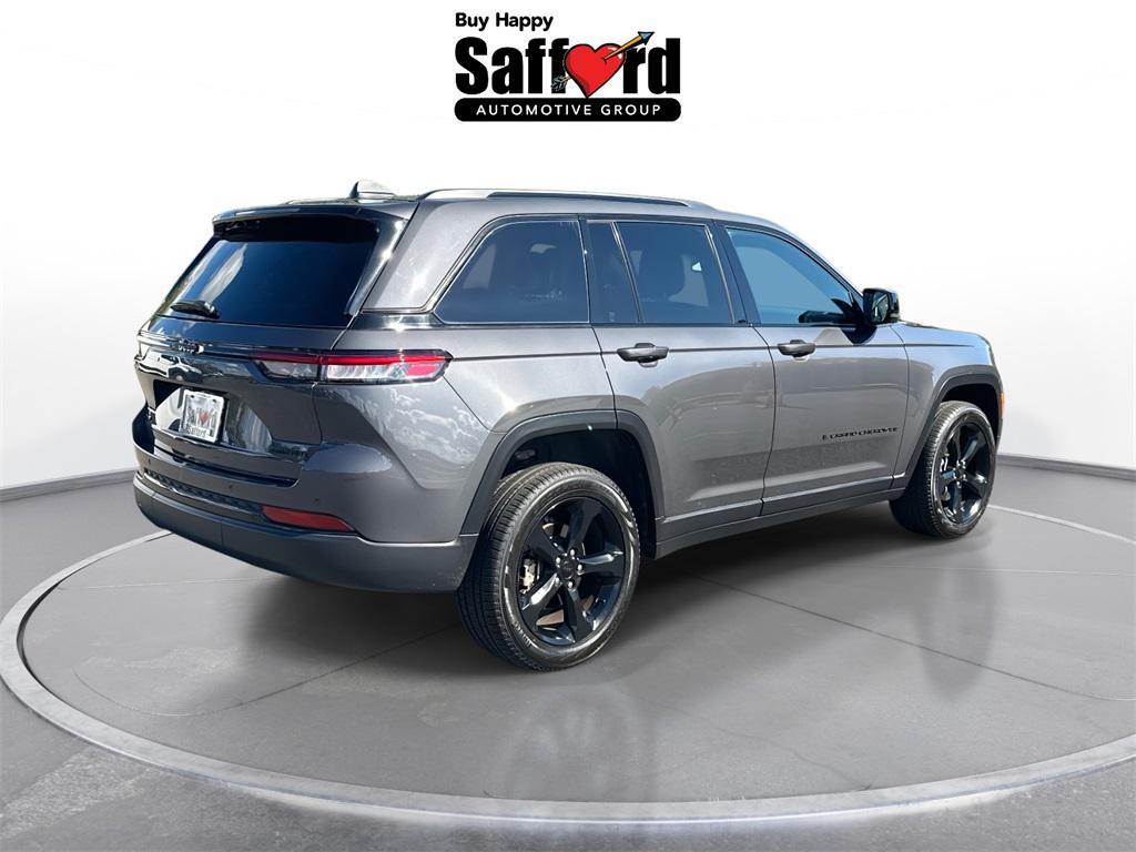 used 2024 Jeep Grand Cherokee car, priced at $38,072