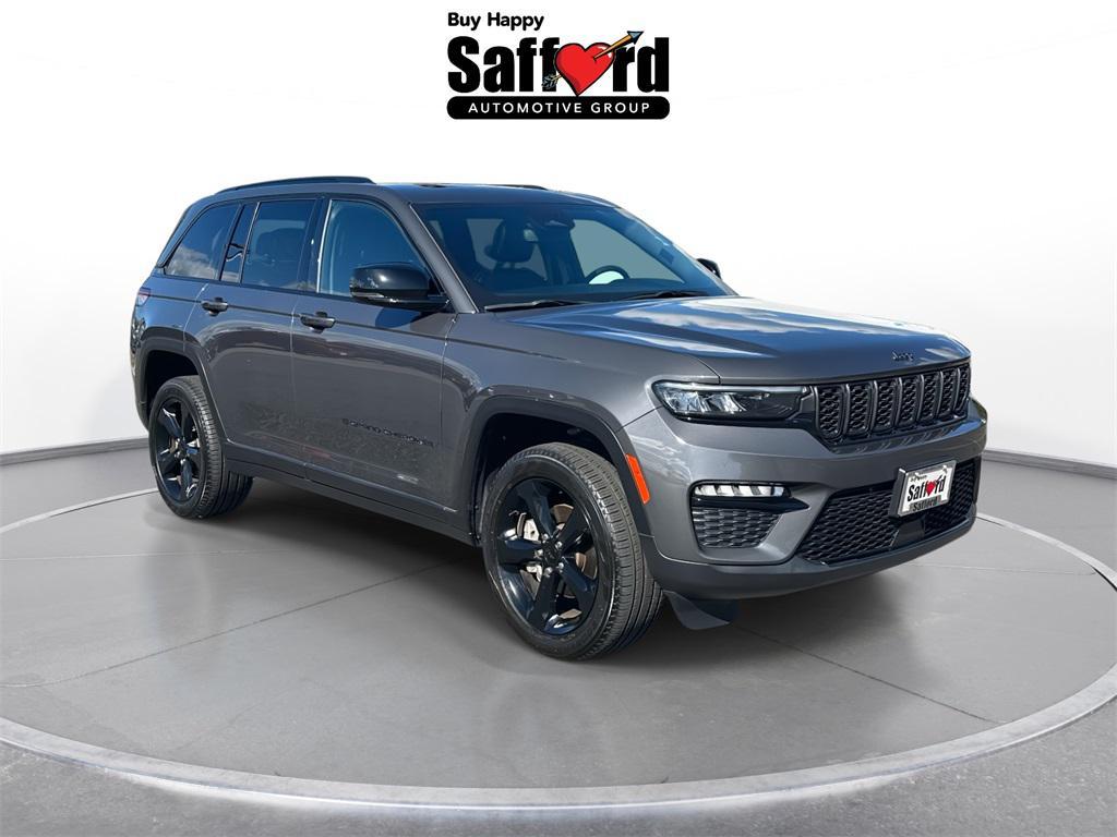 used 2024 Jeep Grand Cherokee car, priced at $38,072