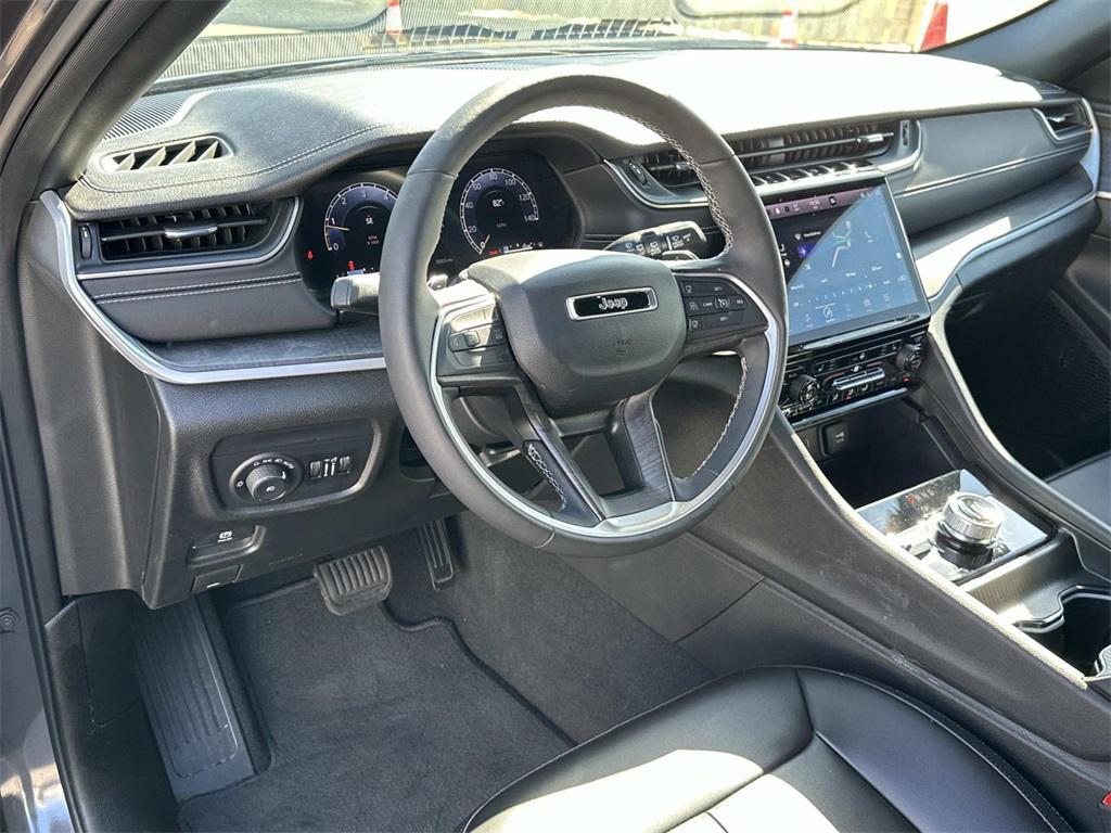 used 2024 Jeep Grand Cherokee car, priced at $38,072