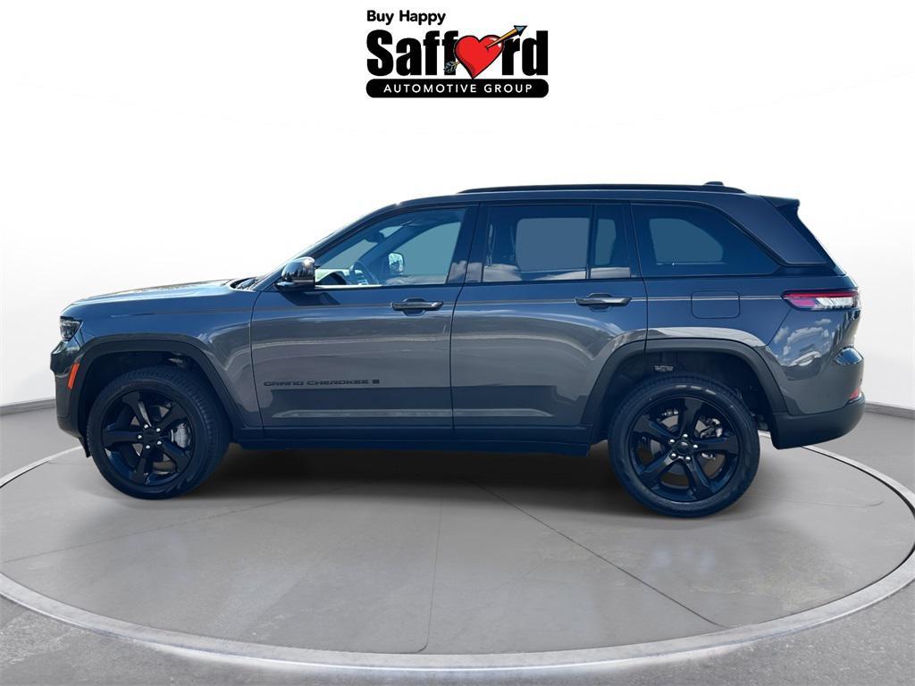 used 2024 Jeep Grand Cherokee car, priced at $38,072