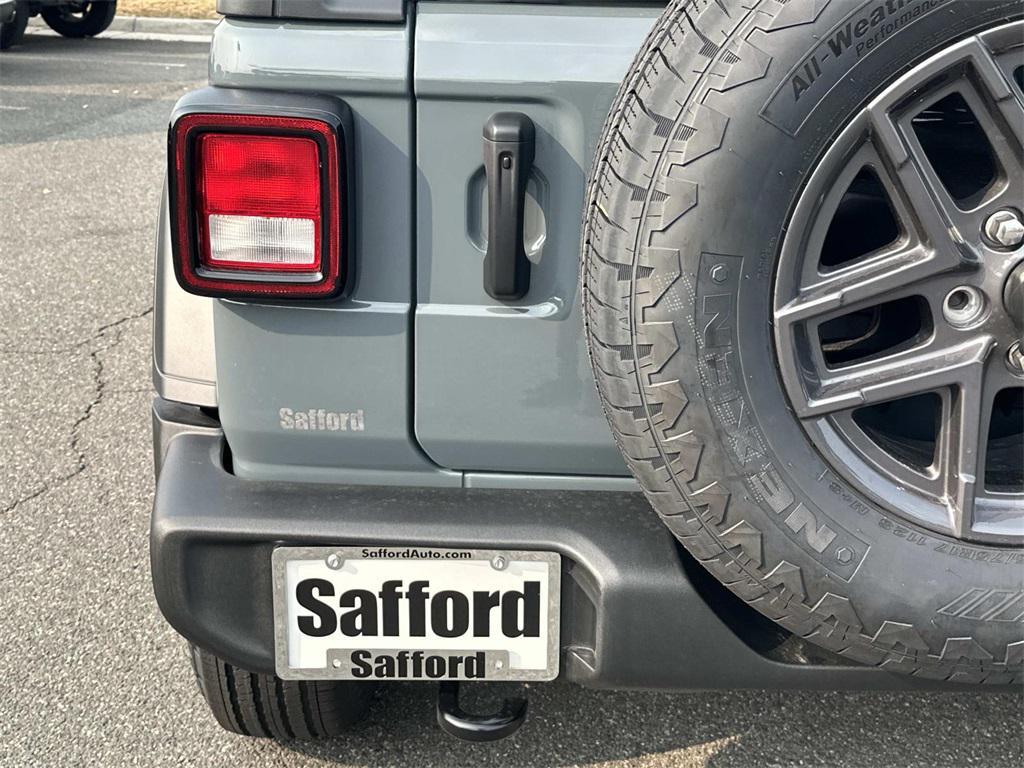 new 2025 Jeep Wrangler car, priced at $38,405