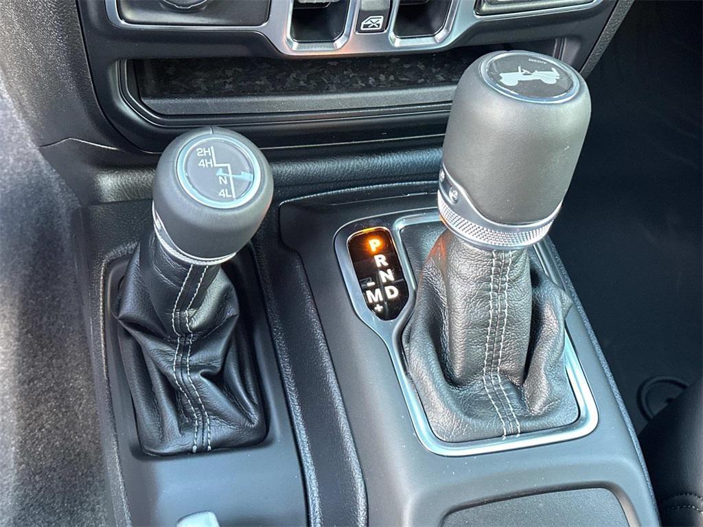 new 2025 Jeep Wrangler car, priced at $49,079