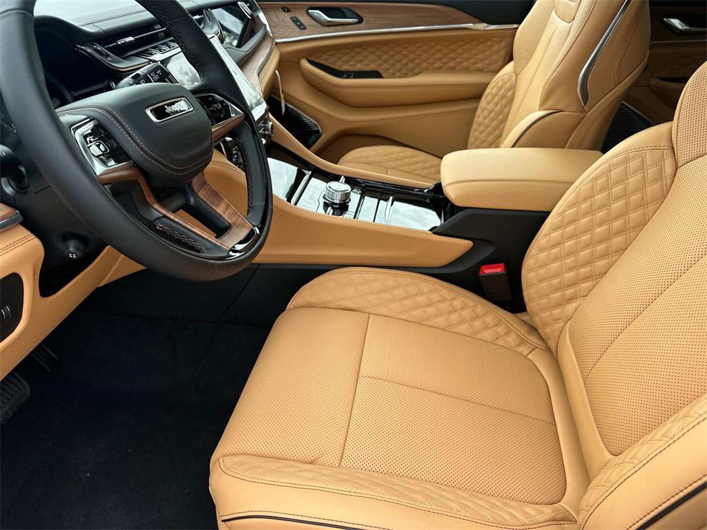 new 2025 Jeep Grand Cherokee L car, priced at $59,505