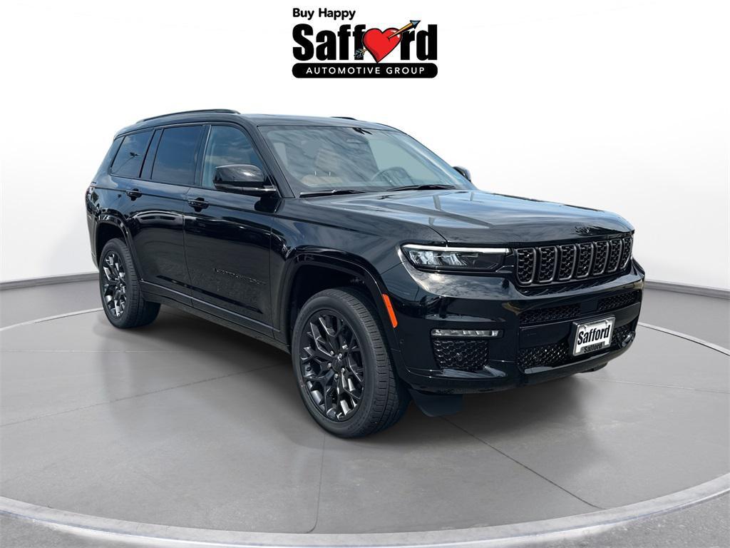 new 2025 Jeep Grand Cherokee L car, priced at $60,005