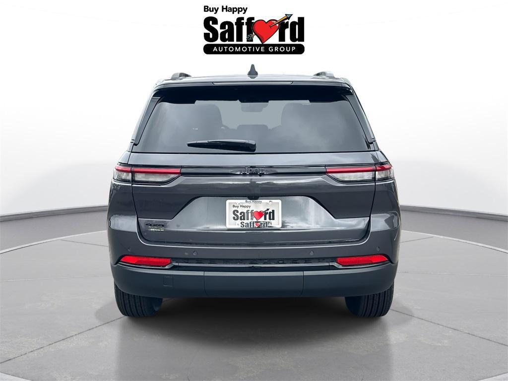 new 2025 Jeep Grand Cherokee car, priced at $36,855