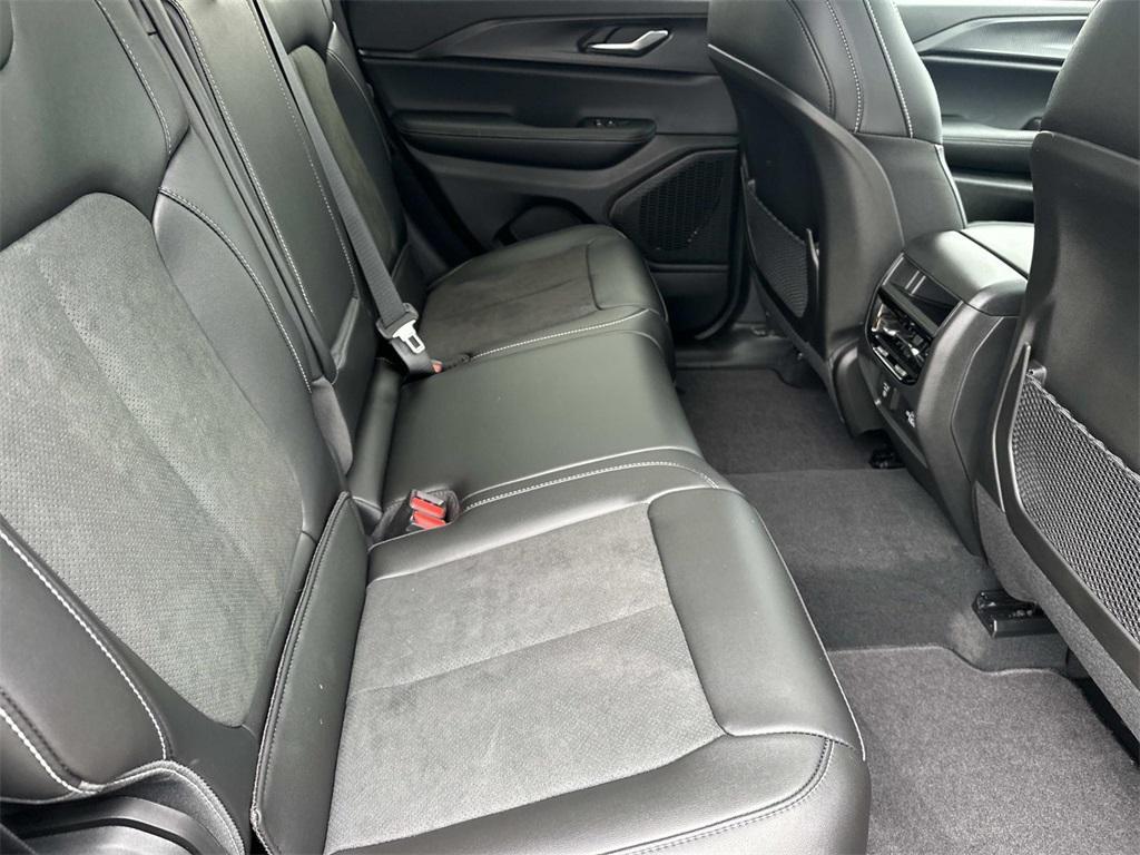 new 2025 Jeep Grand Cherokee car, priced at $36,855