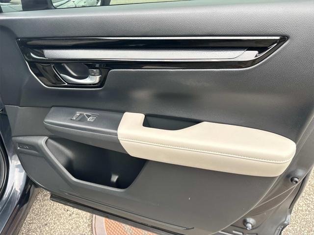 used 2023 Honda CR-V car, priced at $32,500