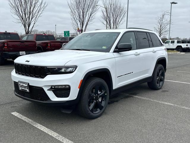 new 2025 Jeep Grand Cherokee car, priced at $49,754