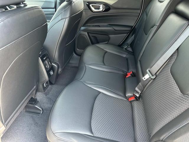 new 2025 Jeep Compass car, priced at $27,539