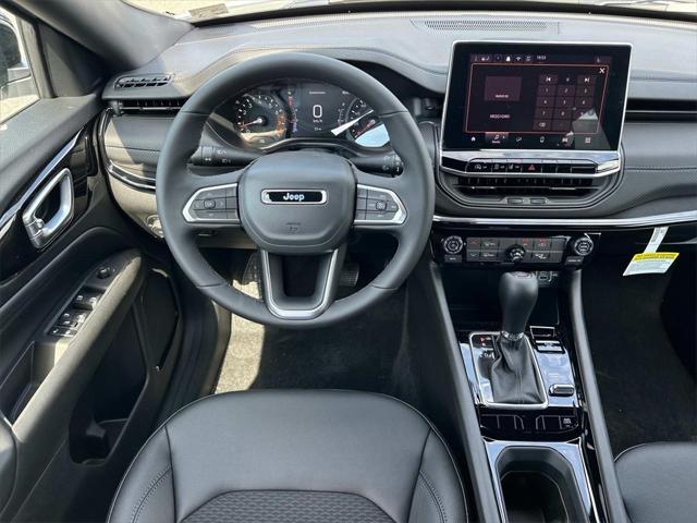 new 2025 Jeep Compass car, priced at $27,539
