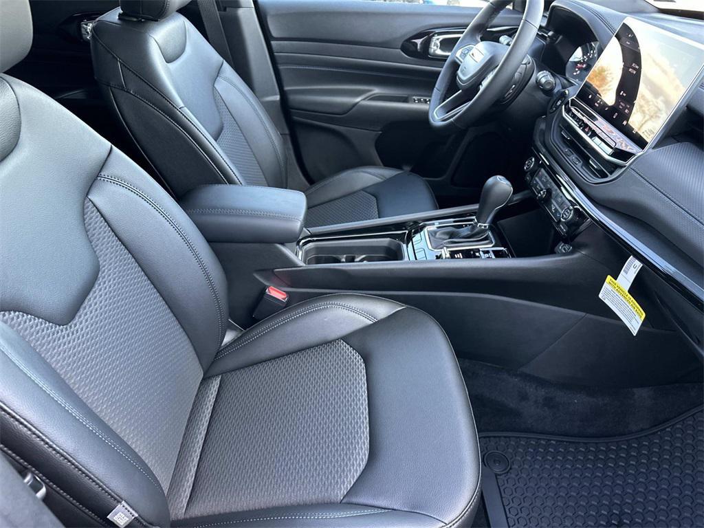 new 2026 Jeep Compass car, priced at $29,625