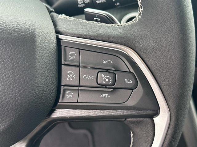 new 2025 Jeep Grand Cherokee L car, priced at $43,758