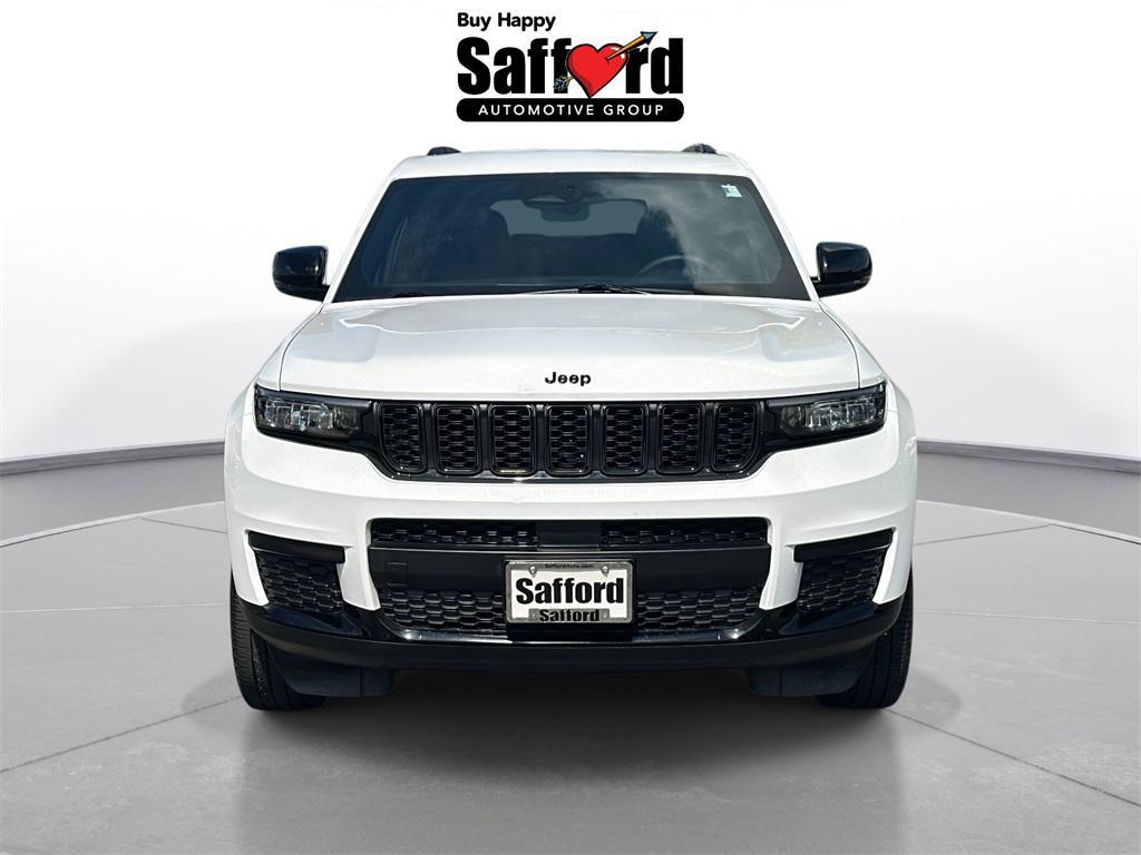 used 2024 Jeep Grand Cherokee L car, priced at $33,139