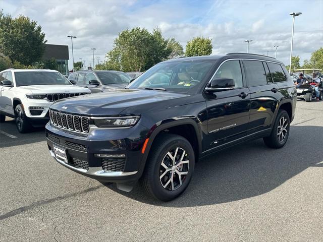 new 2024 Jeep Grand Cherokee L car, priced at $47,498