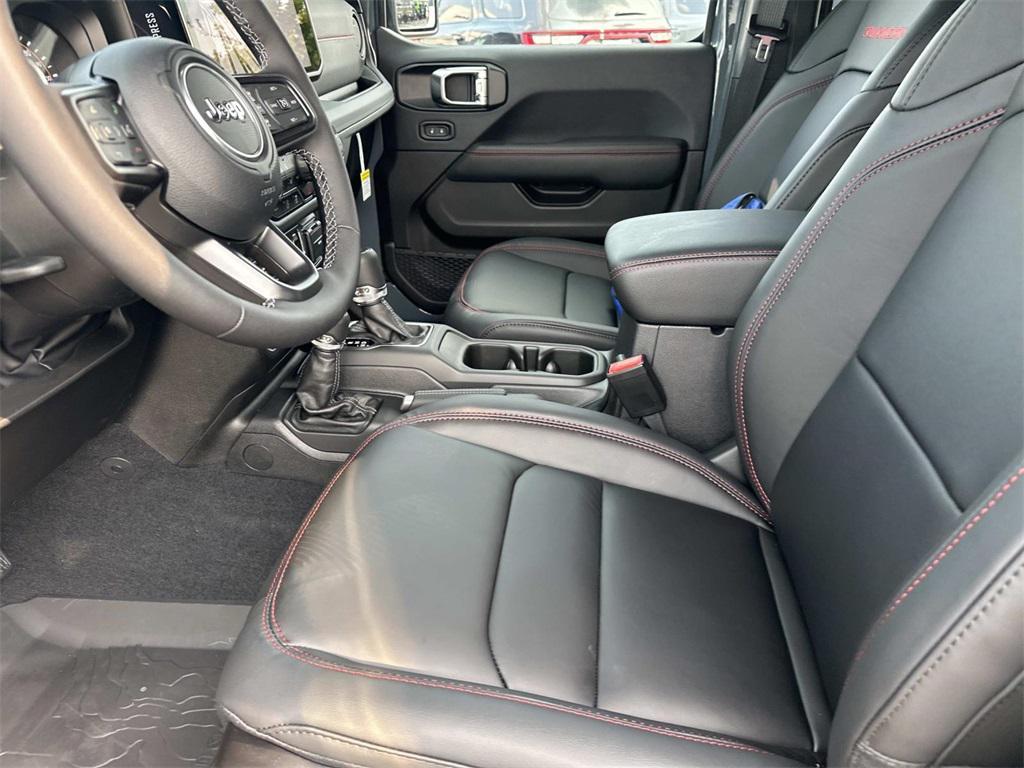 new 2025 Jeep Wrangler car, priced at $65,005