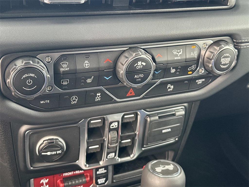 new 2025 Jeep Wrangler car, priced at $65,005