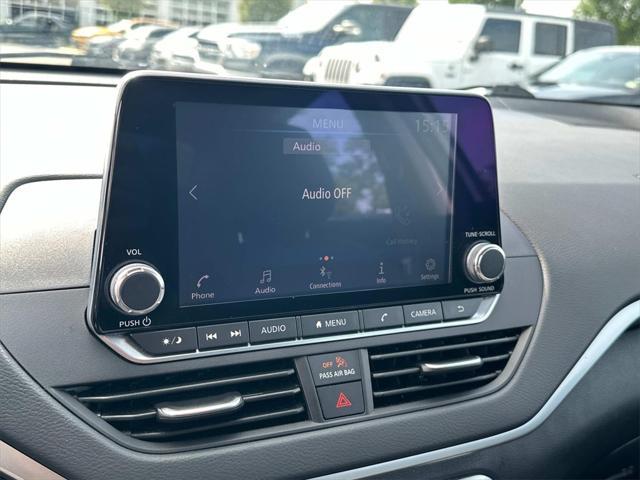 used 2020 Nissan Altima car, priced at $15,500