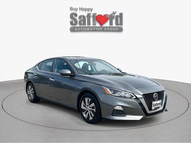 used 2020 Nissan Altima car, priced at $15,500