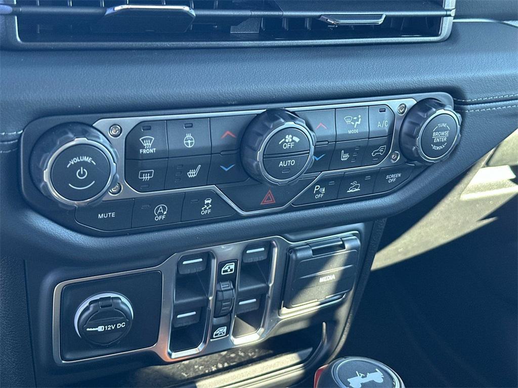 new 2026 Jeep Wrangler car, priced at $50,005