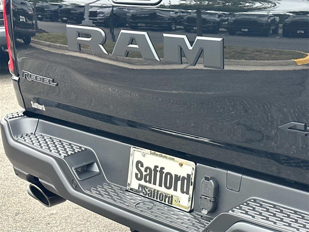 new 2026 Ram 1500 car, priced at $61,205