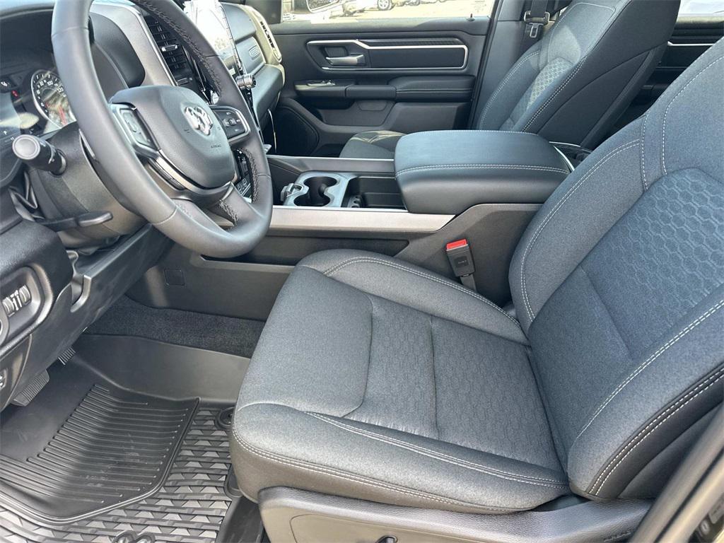 new 2025 Ram 1500 car, priced at $43,181