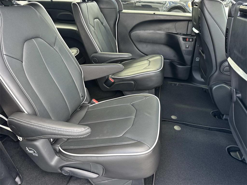 new 2026 Chrysler Pacifica car, priced at $48,255