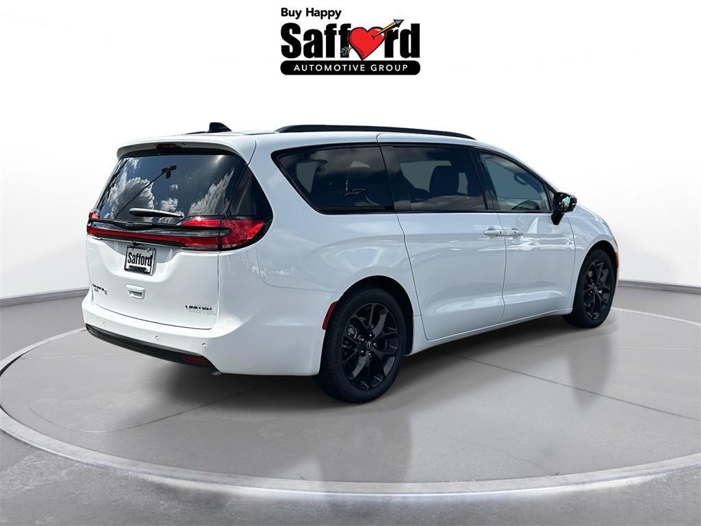 new 2026 Chrysler Pacifica car, priced at $48,255