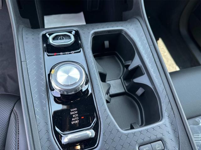 new 2025 Jeep Wagoneer S car, priced at $51,376