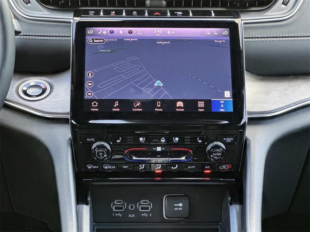 new 2025 Jeep Grand Cherokee car, priced at $57,055
