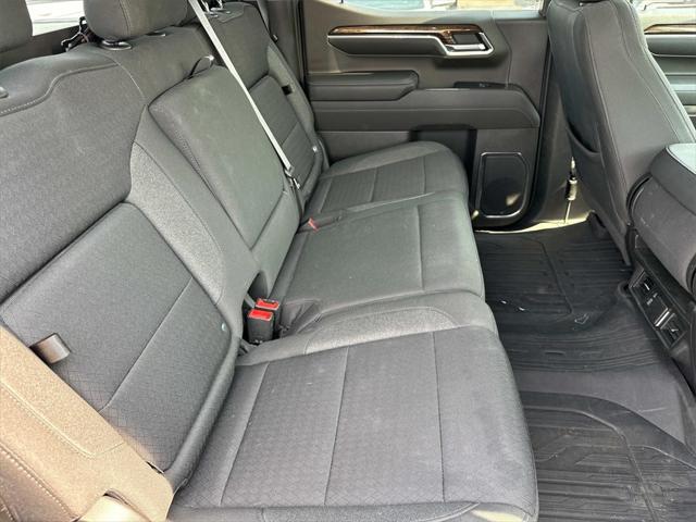 used 2022 GMC Sierra 1500 car, priced at $40,000